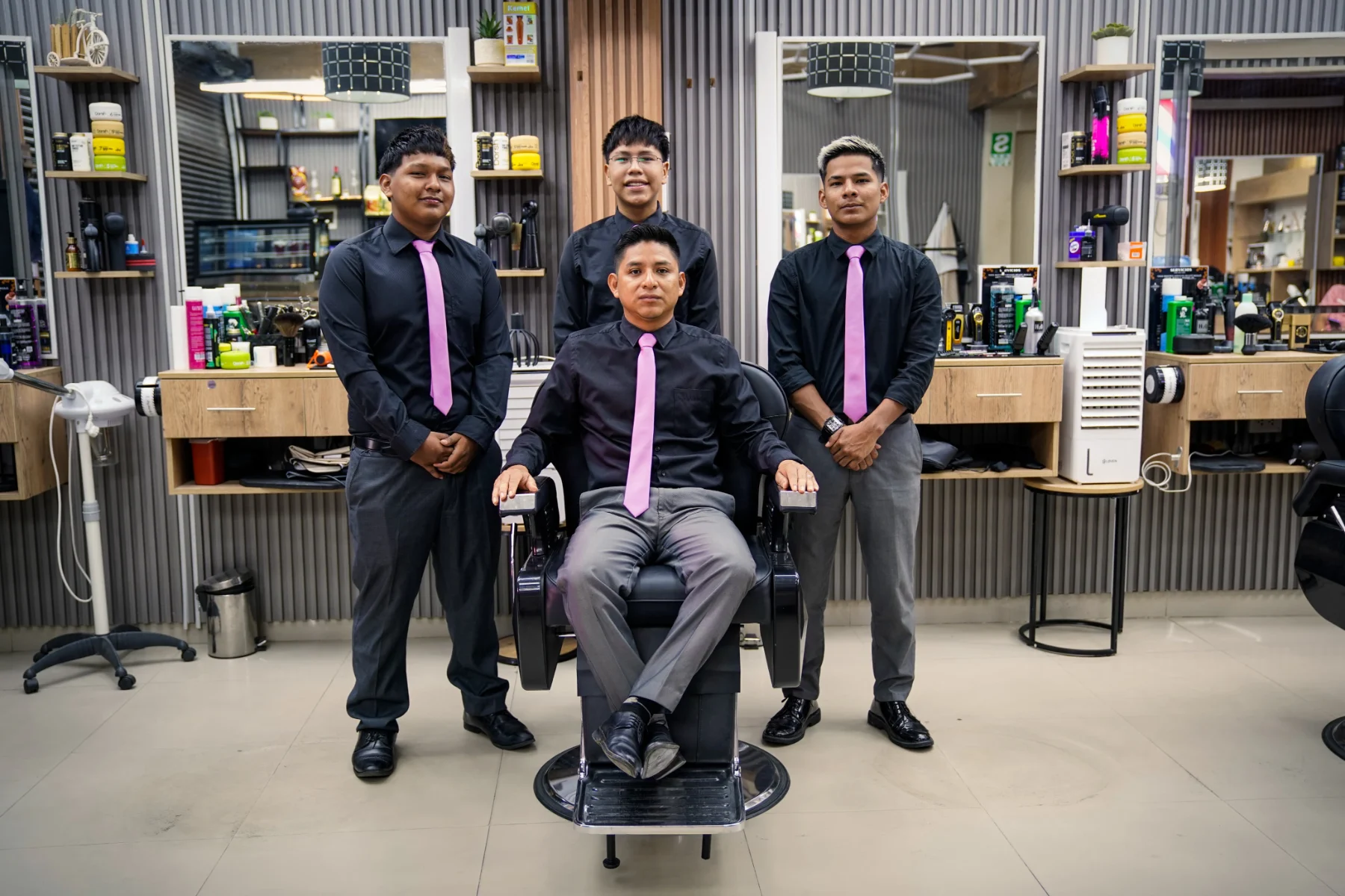 Los mejores barberos de iquitos, barberia premiun